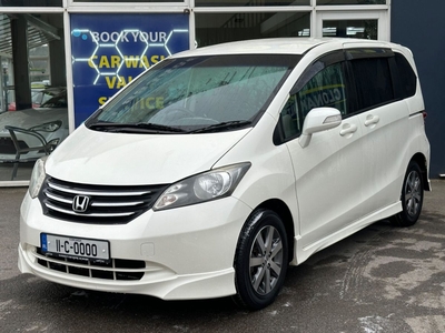 2011 - Honda Freed Automatic