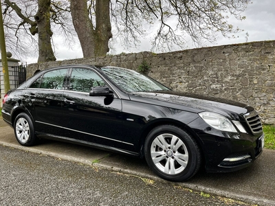 2011 - Mercedes-Benz E-Class Automatic