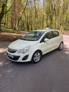 2011 - Opel Corsa Manual