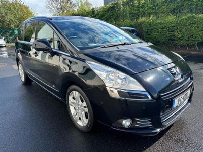 2011 - Peugeot 5008 Automatic