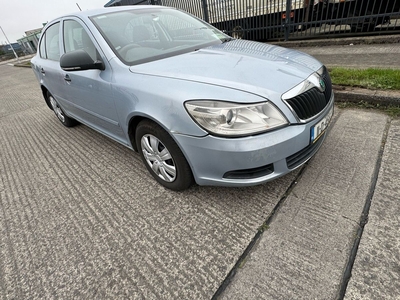 2011 - Skoda Octavia Manual