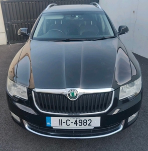 2011 - Skoda Superb Manual