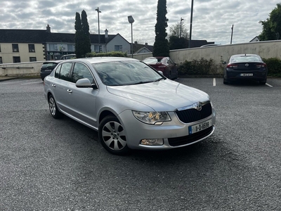 2011 - Skoda Superb Manual