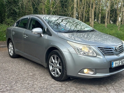 2011 - Toyota Avensis Manual