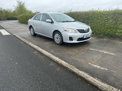 2011 - Toyota Corolla Manual