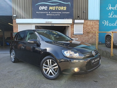 2011 - Volkswagen Golf Automatic