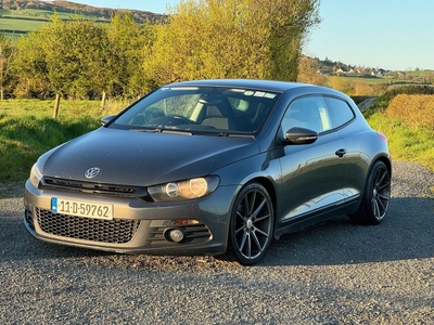 2011 - Volkswagen Scirocco Manual