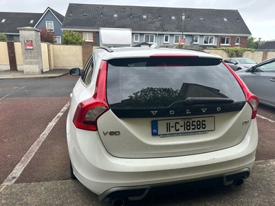 2011 - Volvo V60 Manual