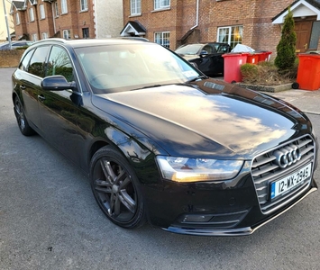 2012 - Audi A4 Manual