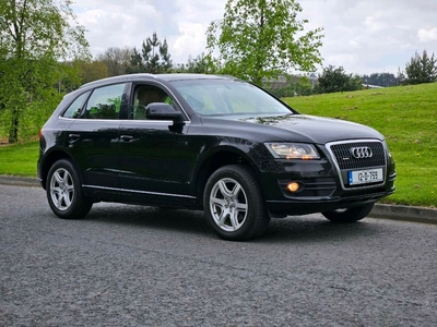 2012 - Audi Q5 Manual