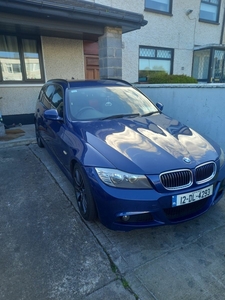 2012 - BMW 3-Series Manual