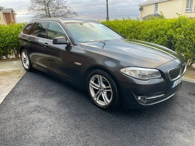 2012 - BMW 5-Series Manual