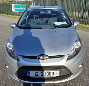 2012 - Ford Fiesta Manual