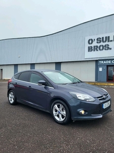 2012 - Ford Focus Manual