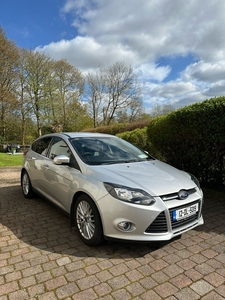 2012 - Ford Focus Manual