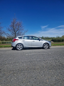 2012 - Ford Focus Manual