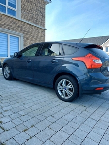 2012 - Ford Focus Manual