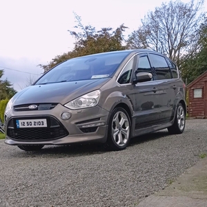 2012 - Ford S-Max Manual