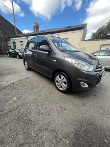 2012 - Hyundai i10 Manual