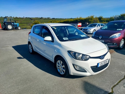 2012 - Hyundai i20 Manual