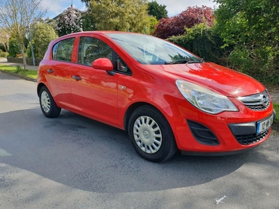 2012 - Opel Corsa Manual