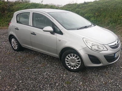 2012 - Opel Corsa Manual