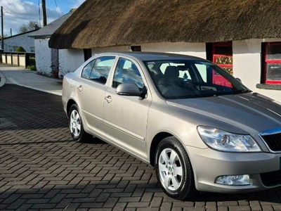 2012 - Skoda Octavia Manual