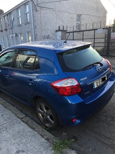 2012 - Toyota Auris Automatic