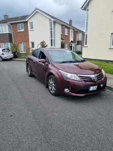 2012 - Toyota Avensis Manual