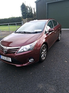 2012 - Toyota Avensis Manual