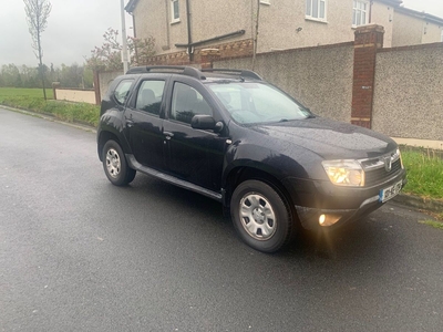 2013 - Dacia Duster Manual