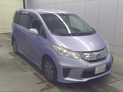 2013 - Honda Freed Automatic