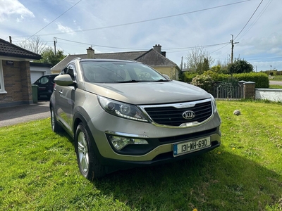 2013 - Kia Sportage Manual