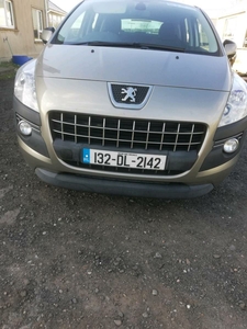 2013 - Peugeot 3008 Automatic