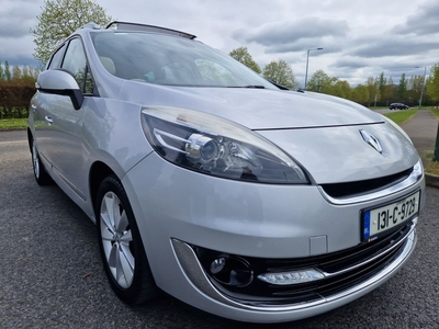 2013 - Renault Grand Scenic Manual