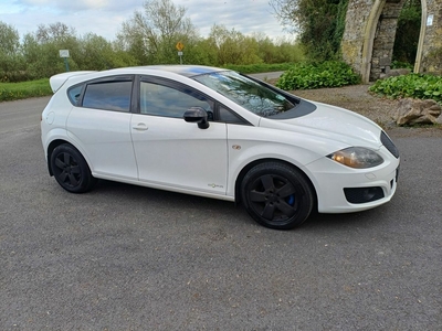 2013 - SEAT Leon Manual