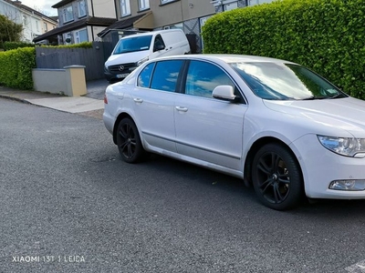 2013 - Skoda Superb Manual