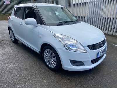 2013 - Suzuki Swift Manual