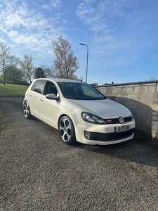 2013 - Volkswagen Golf Automatic