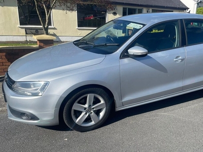 2013 - Volkswagen Jetta Manual