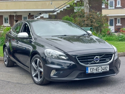 2013 - Volvo V40 Manual