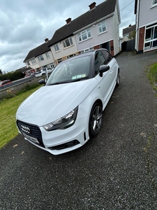 2014 - Audi A1 Manual