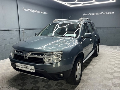 2014 - Dacia Duster Manual