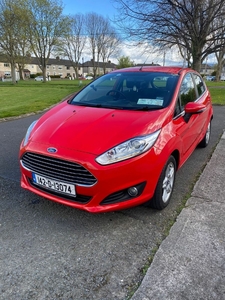 2014 - Ford Fiesta Manual