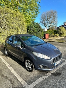 2014 - Ford Fiesta Manual