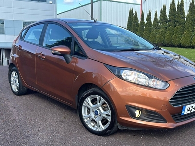 2014 - Ford Fiesta Manual