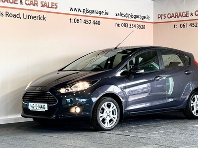 2014 - Ford Fiesta Manual