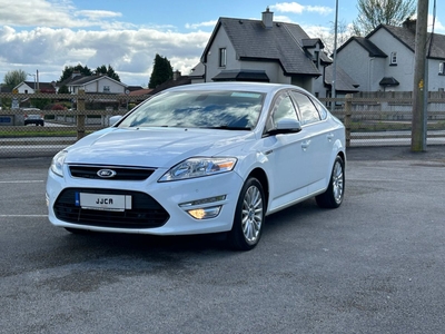 2014 - Ford Mondeo Manual