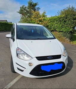 2014 - Ford S-Max Manual