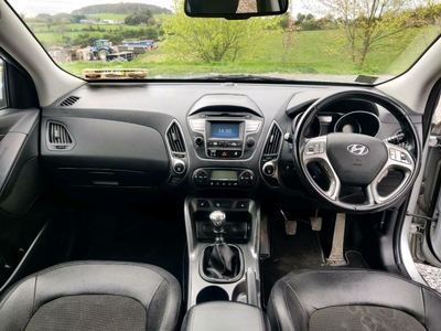 2014 - Hyundai ix35 Manual